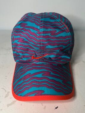Nike Hat Cap Dri-FIT Featherlight Turquoise Purple Tiger Stripe Running Unisex